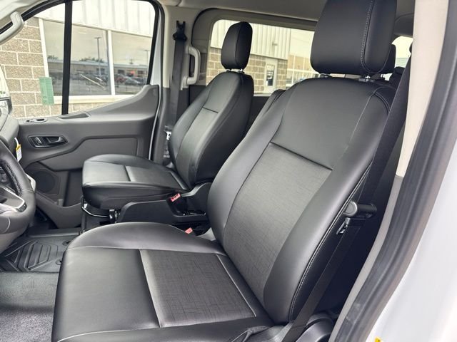 New 2026 Oxford White Ford Passenger Van XL image 14