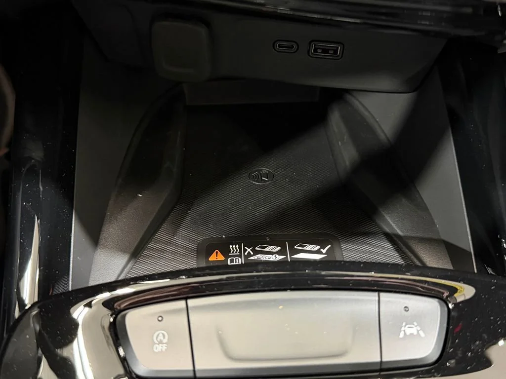 2026 Chevrolet Trax RS - Photo 21