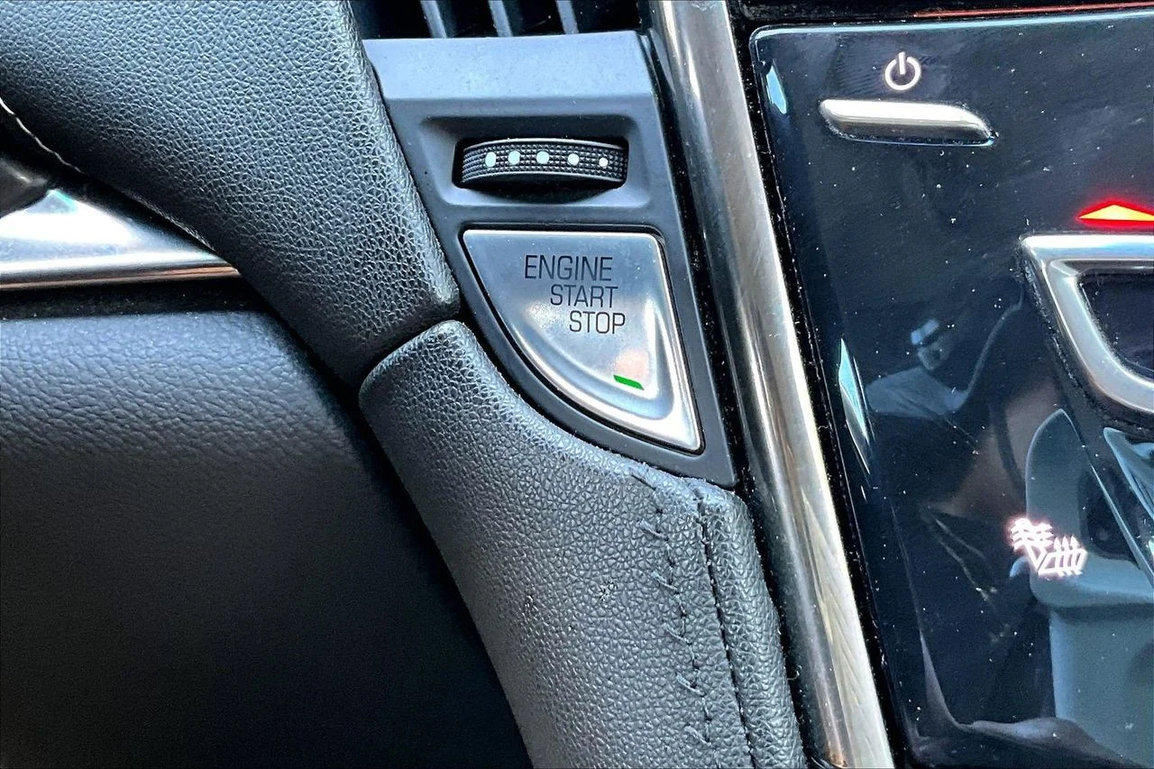 Used 2018 Gray Cadillac 2.0L Turbo image 27
