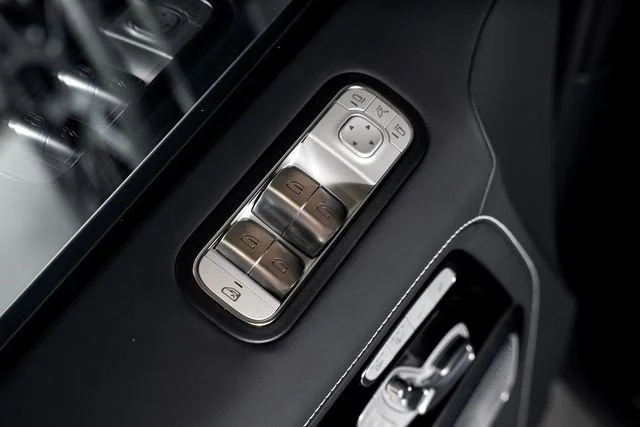Used 2026 MANUFAKTUR Arabian Gray Mercedes-Benz G 63 AMG® image 60
