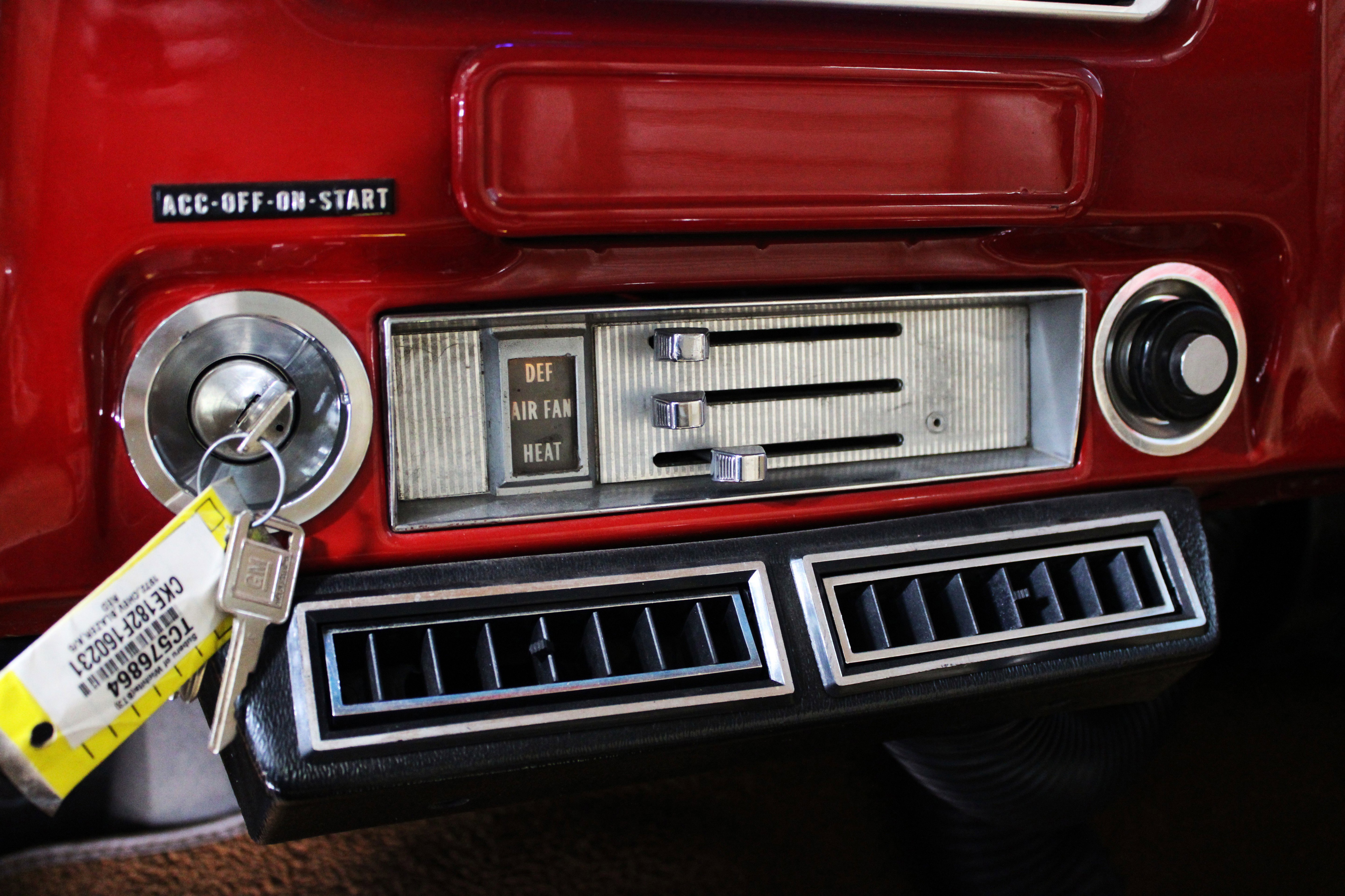 Used 1972 Red CHEVROLET K5 image 10