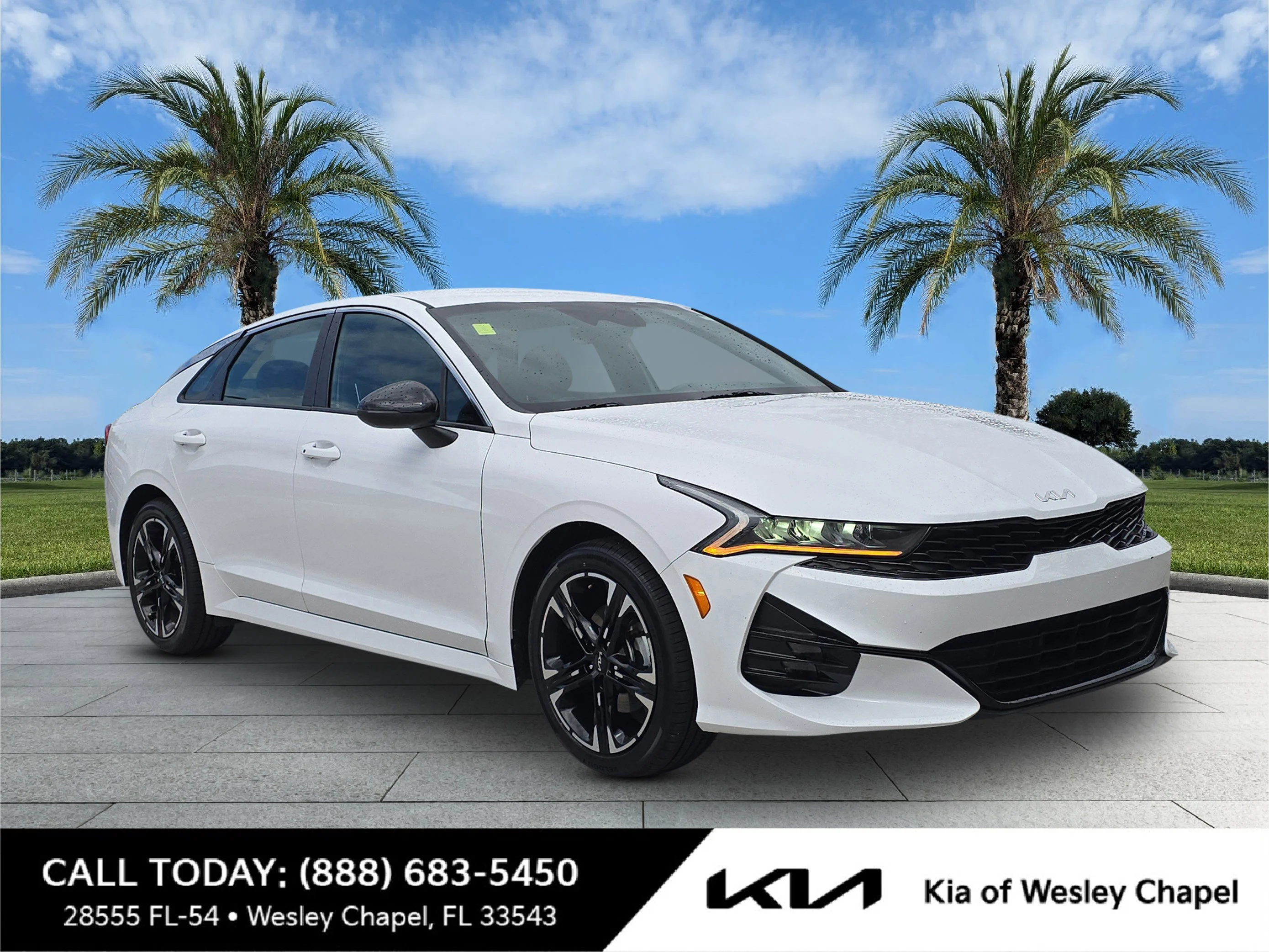 2023 Kia Optima GT-Line FWD's photo