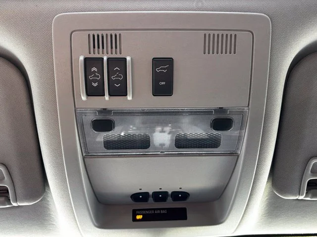 Used 2014 Silver Chevrolet LT image 15