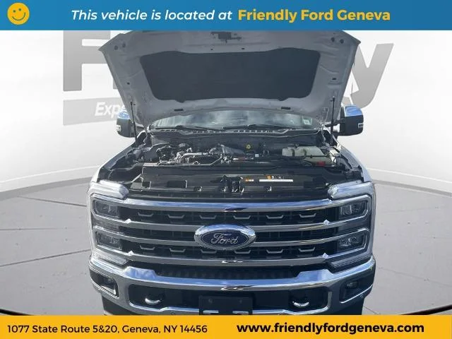 Certified Used 2024 Star White Ford  image 32