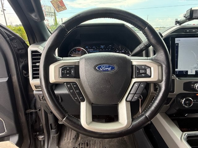 Used 2022 Gray Ford LARIAT image 22