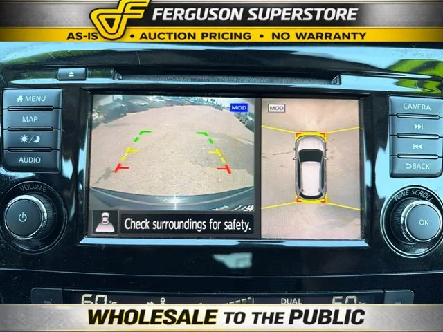 Used 2018 Black Nissan SL image 13