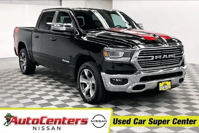 2023 RAM 1500 Laramie 4x4 Crew Cab 5'7's photo