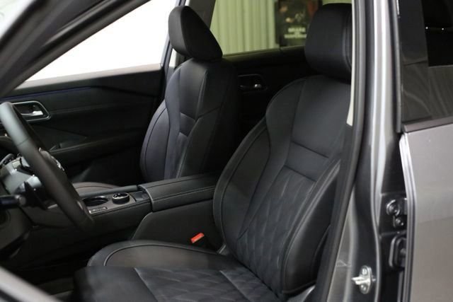 2026 Nissan Rogue Platinum - Photo 10