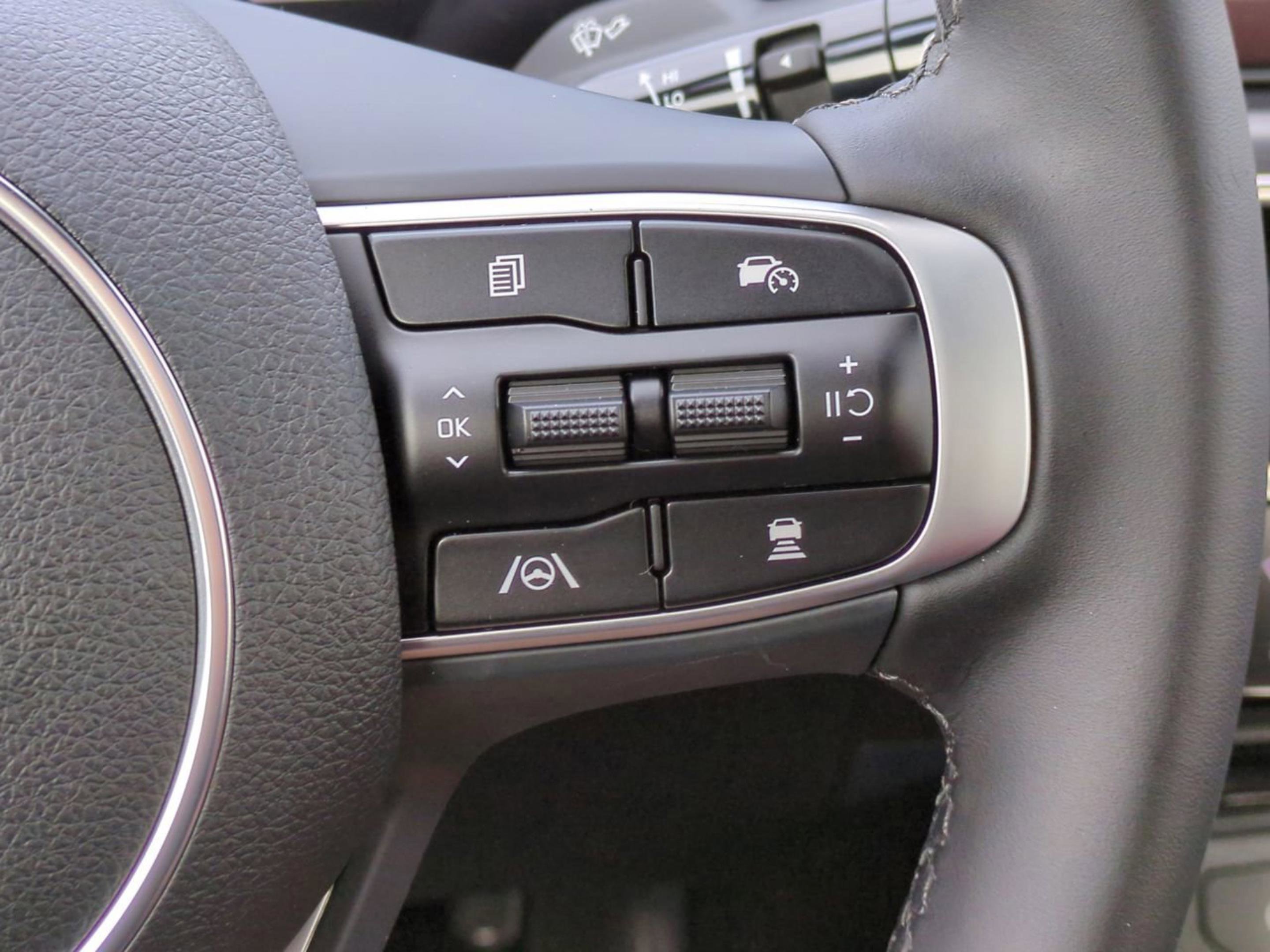 New 2026 Wolf Gray Kia GT-Line image 29