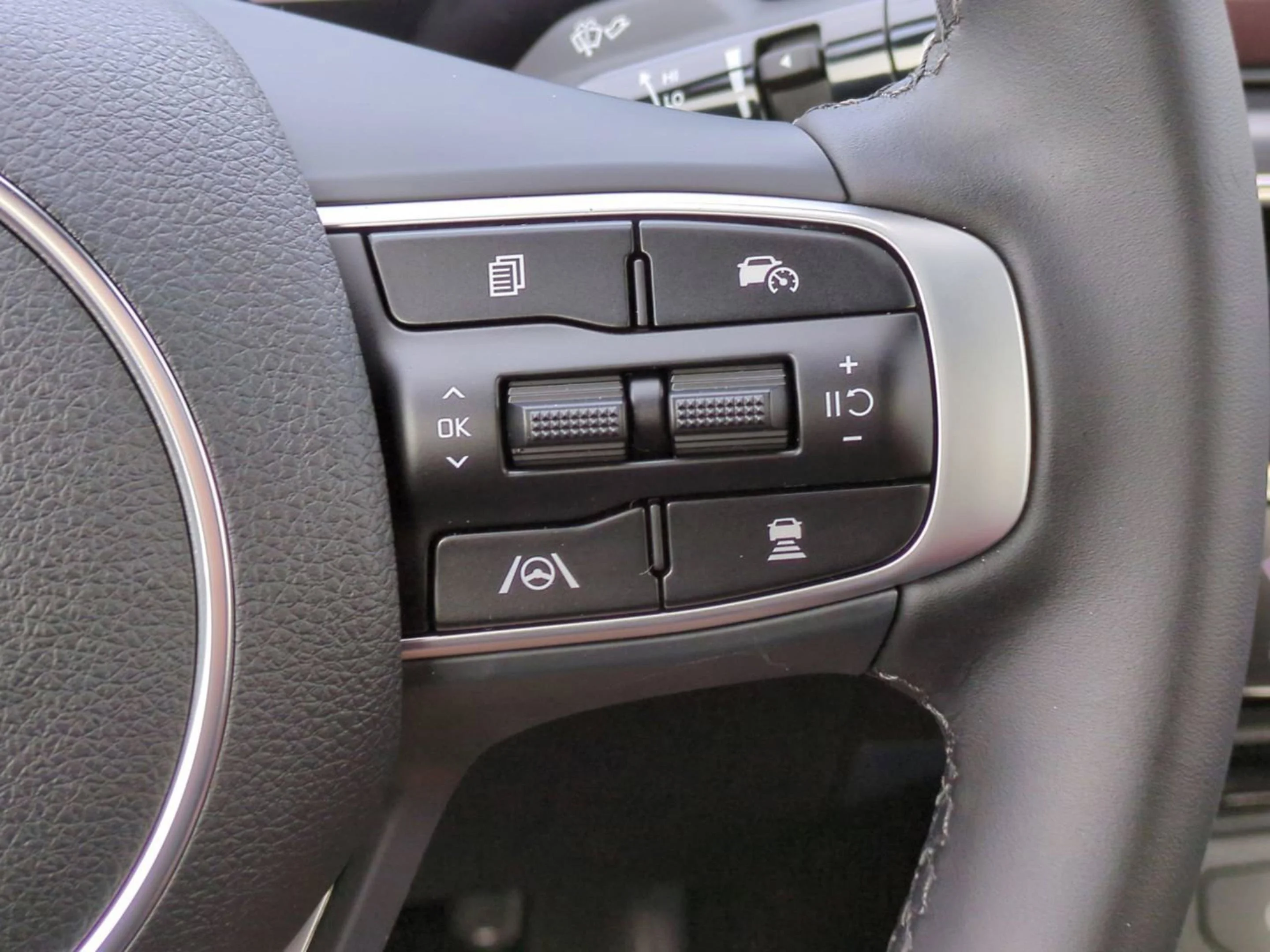 New 2026 Wolf Gray Kia GT-Line image 29