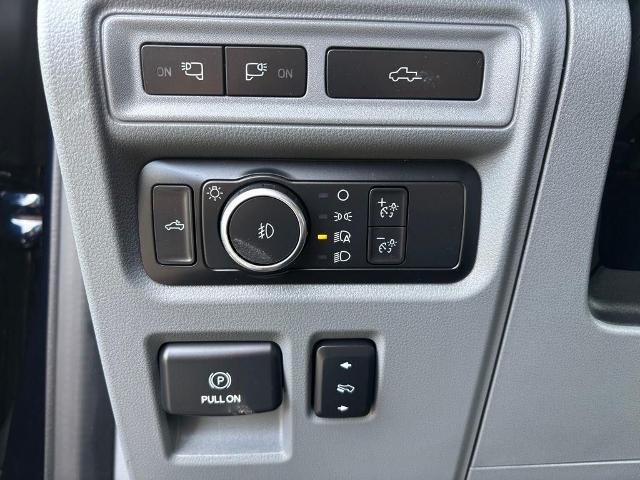 Certified Used 2022 Blue Metallic Ford Lariat image 77