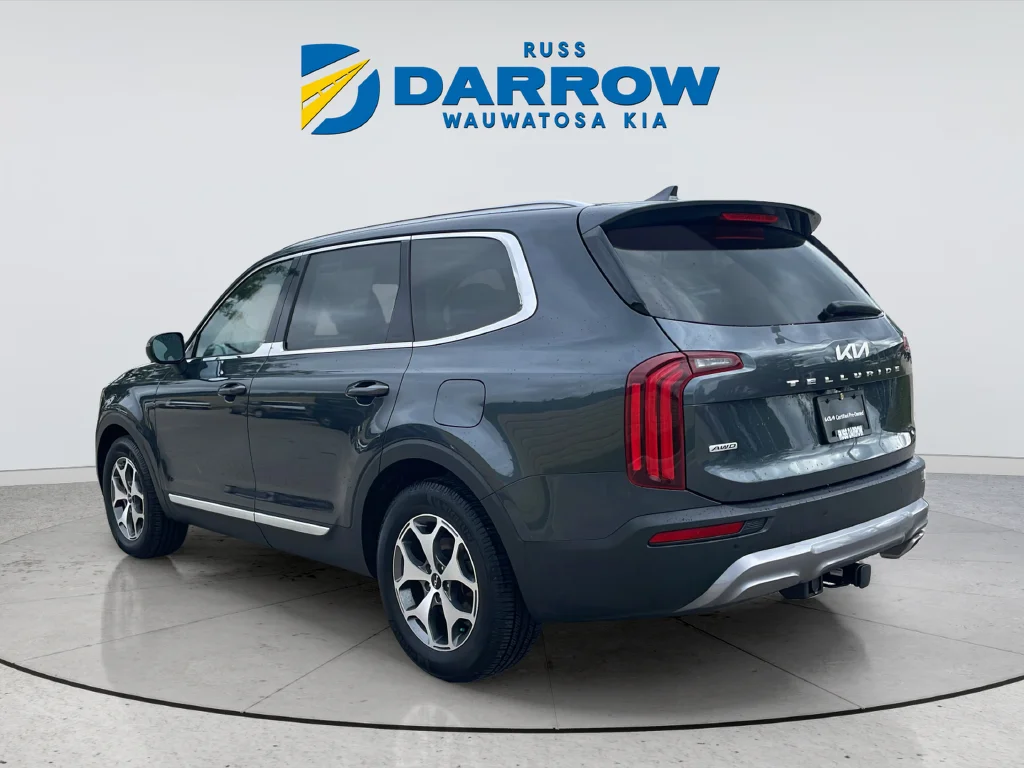 Used 2022 Gray Kia EX image 3