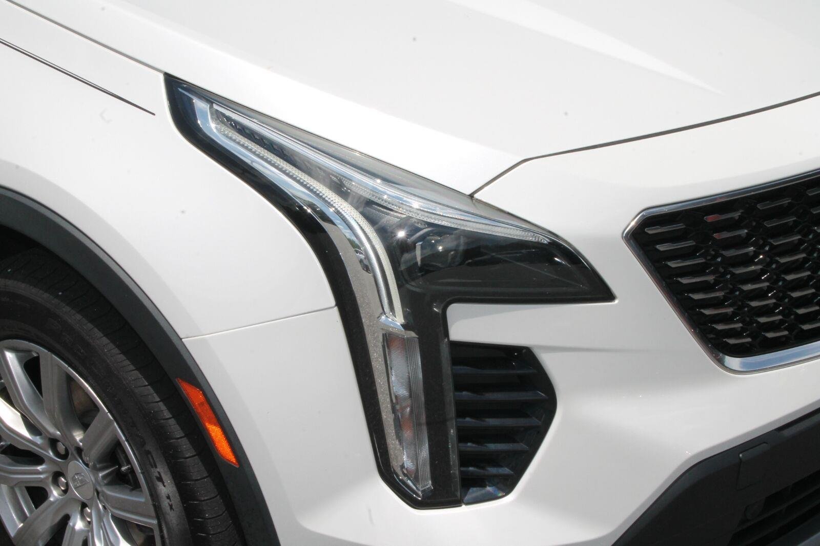 Used 2021 CRYSTAL WHITE TRICOAT Cadillac AWD Premium Luxury image 10