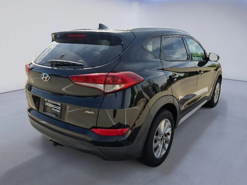 Used 2018 Black Noir Pearl Hyundai SEL image 6