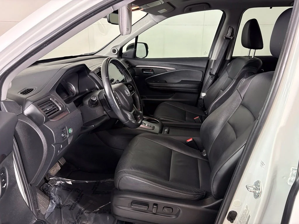 Used 2021  Honda Special Edition image 13
