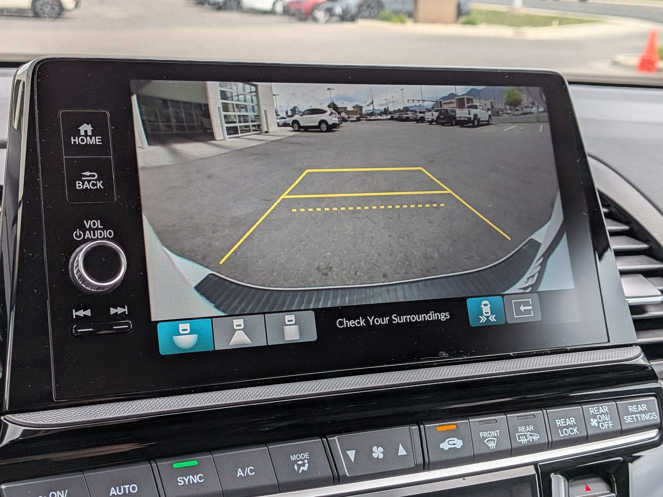 2025 Honda Odyssey Elite - Photo 22