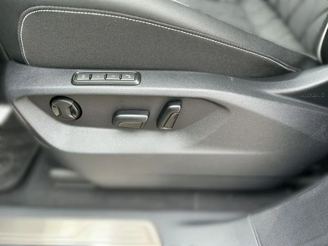 New 2026 White Volkswagen 2.0T SEL Premium R-Line image 13