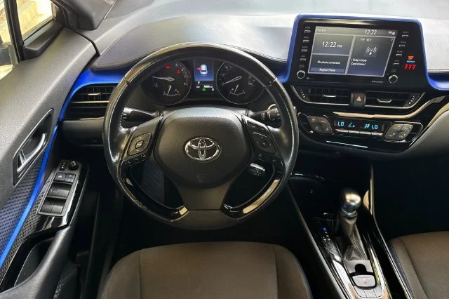 Certified Used 2021 Red Toyota XLE image 16