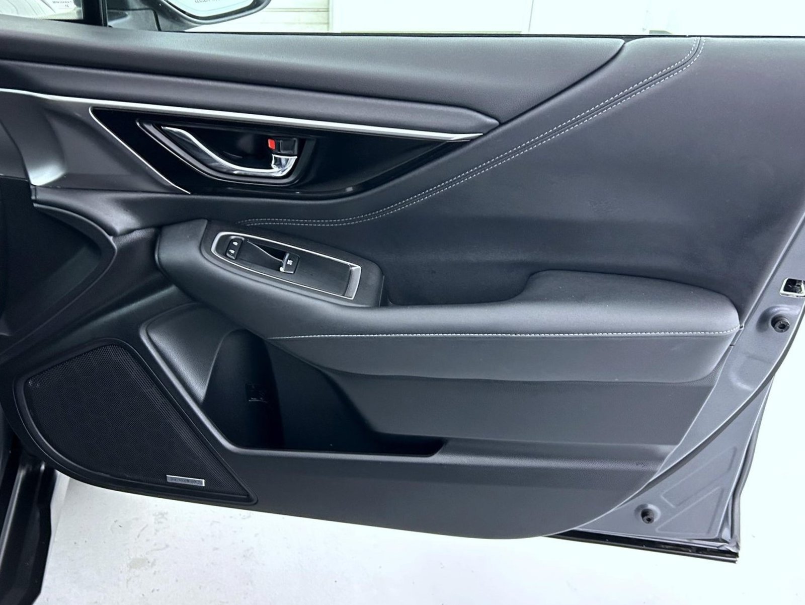 Used 2022 Gray Subaru Limited image 16