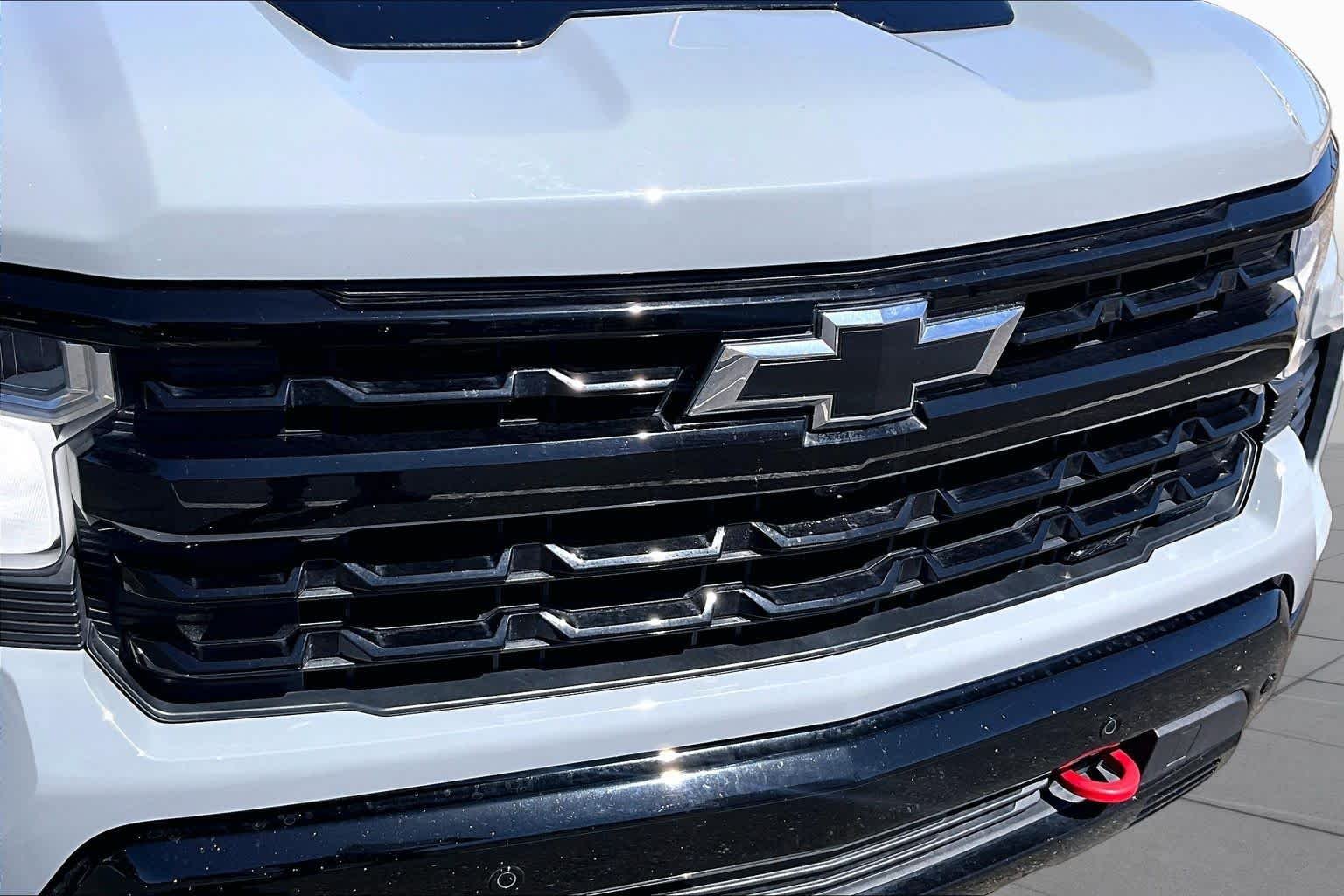 Used 2024 Slate Gray Metallic Chevrolet LT Trail Boss image 31