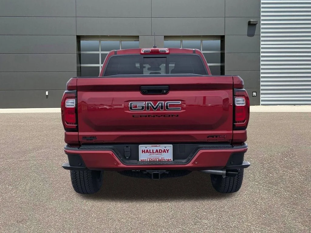 2026 GMC Canyon AT4 - Photo 7