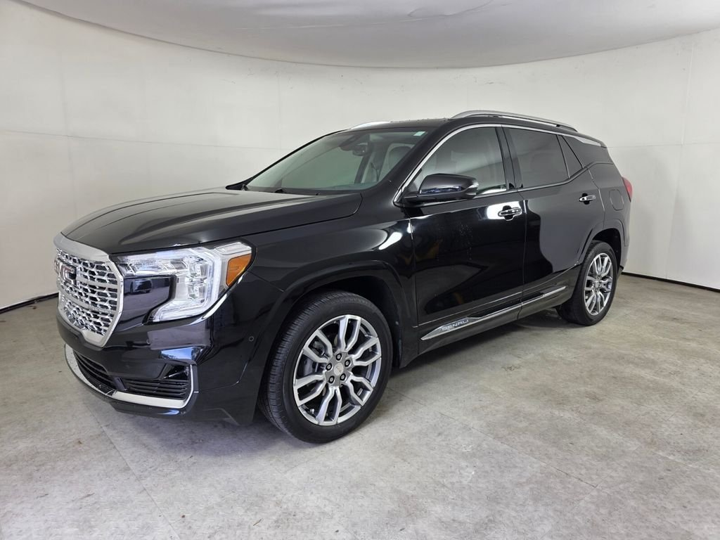Used 2024 Black GMC Denali image 8