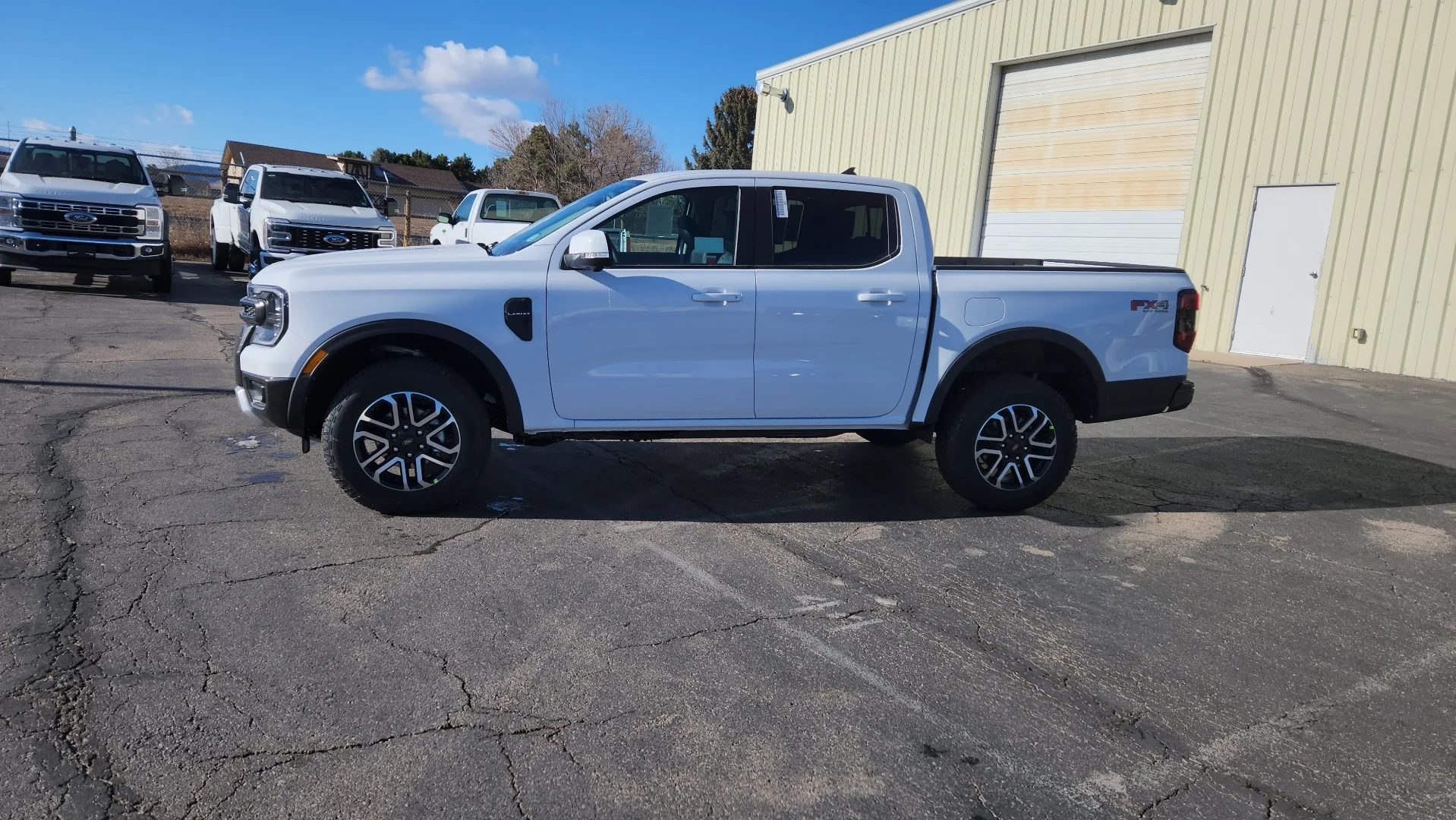 New 2025 Oxford White Ford LARIAT image 5