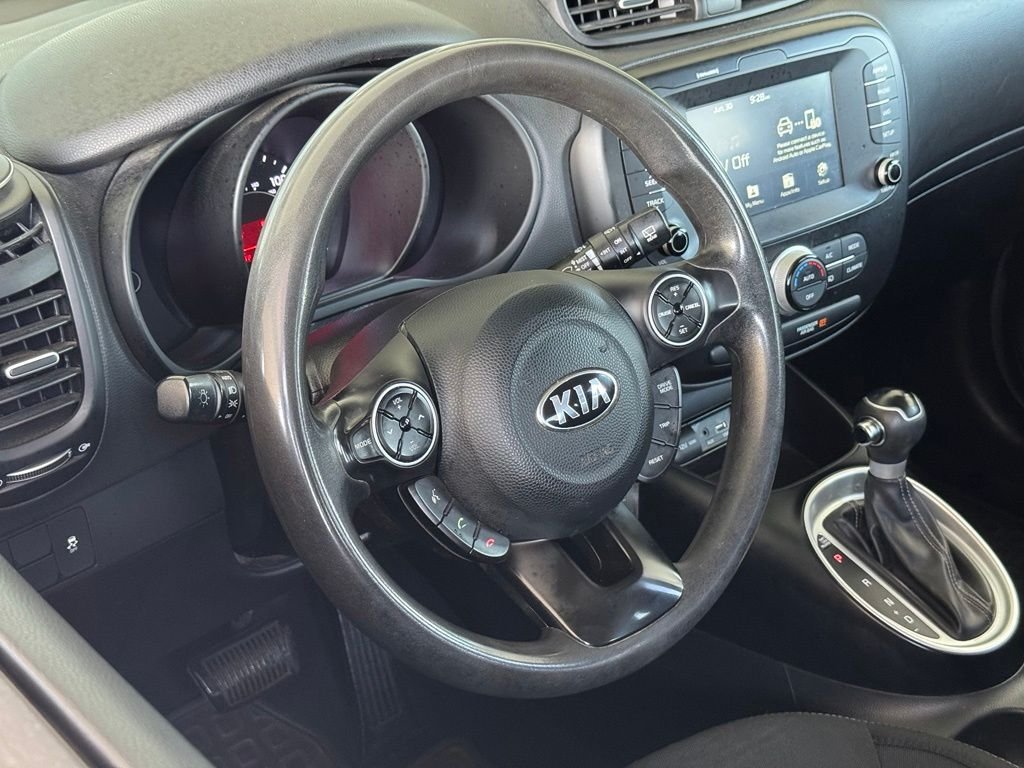 Used 2019 Silver Kia Plus image 16