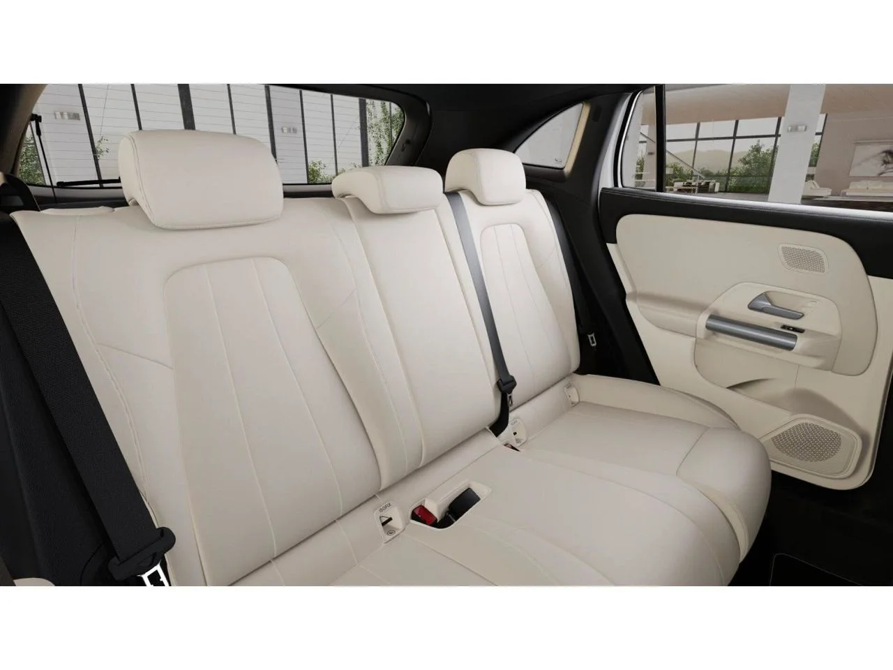 New 2026 Polar White Mercedes-Benz GLA 250 image 5