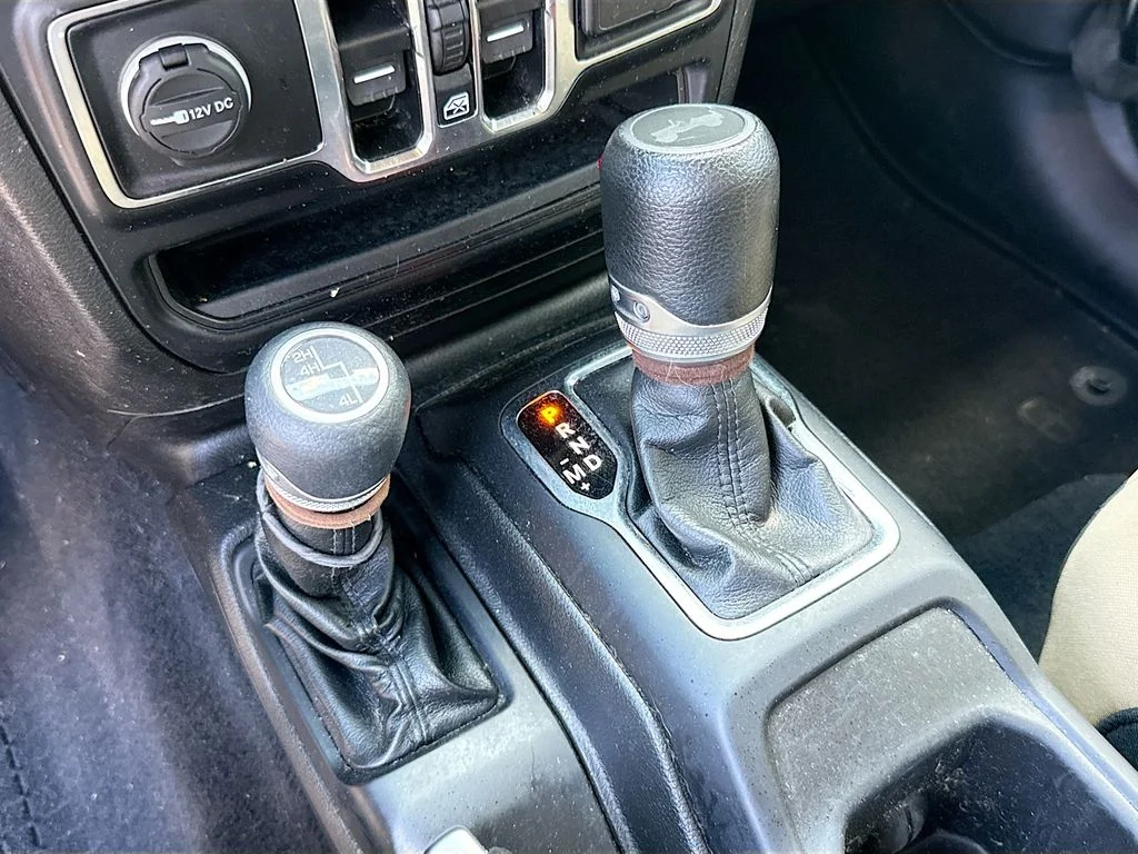 Used 2022 Gray Jeep Unlimited Sport S image 17