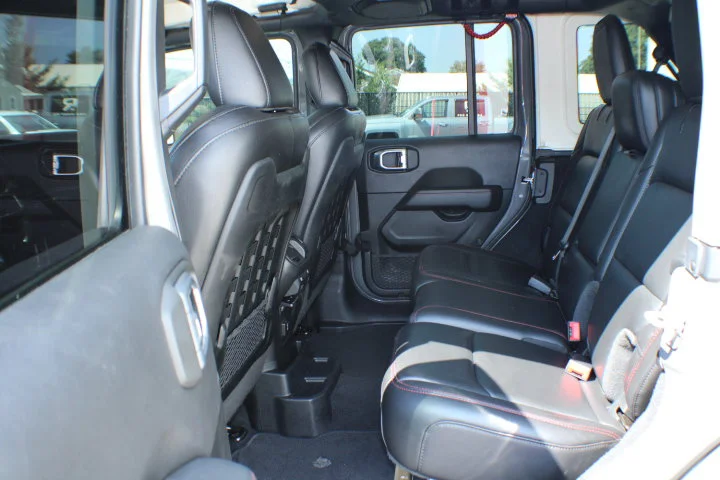 Used 2020 Gray Jeep Rubicon 4x4 image 14