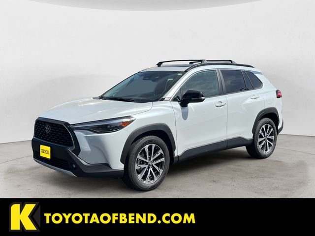 Used 2025 Beige Toyota XLE image 1