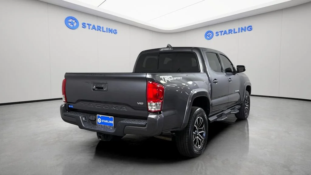 2022 Toyota Tacoma TRD Sport - Photo 8