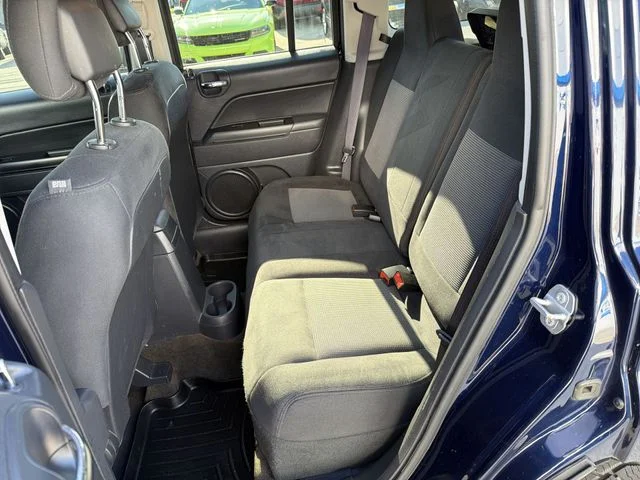 Used 2016 Blue Jeep Sport image 22