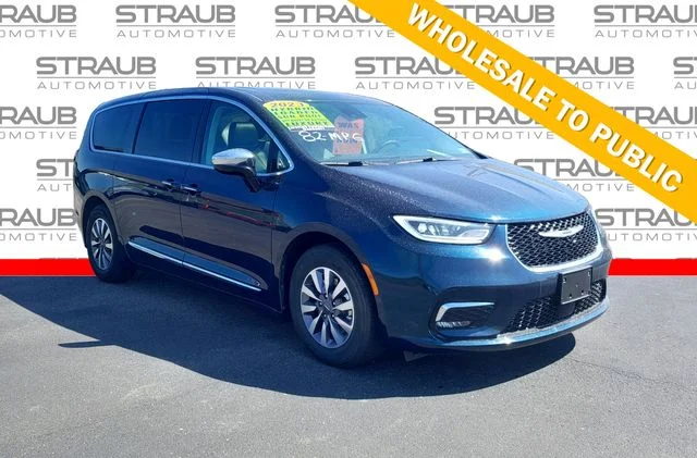 2023 Chrysler Pacifica Hybrid Limited