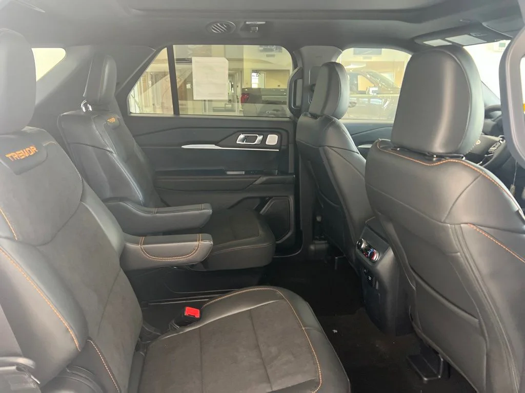 New 2026 Star White Metallic Tri-Coat Ford Tremor® image 26