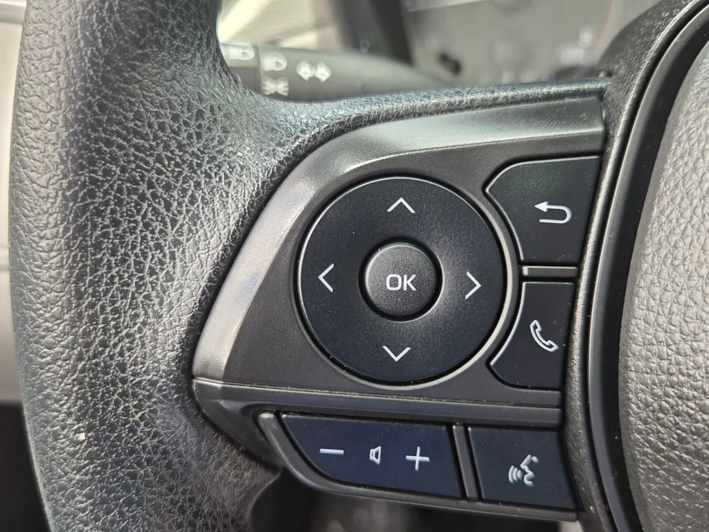 Used 2023 Silver Toyota L image 23