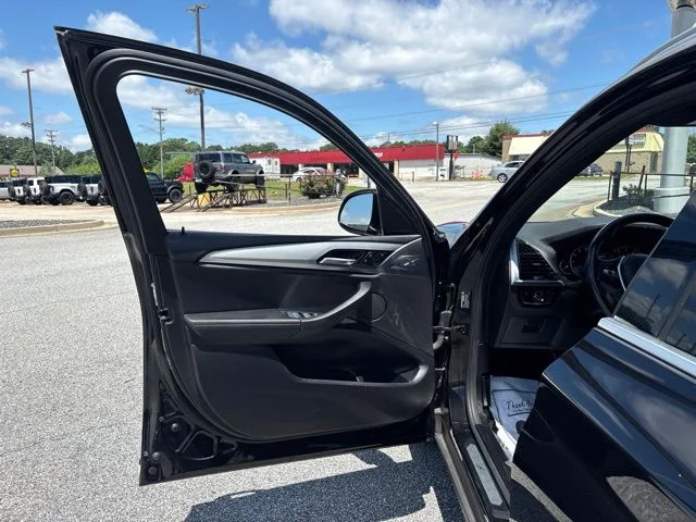 Used 2021 Black BMW sDrive30i image 10