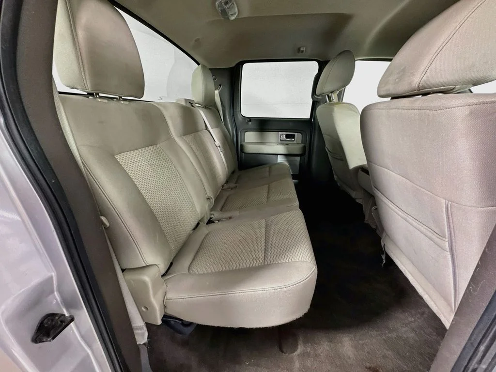 Used 2010 Gray Ford  image 30