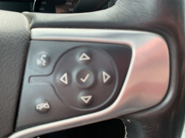 Used 2017 Blue GMC SLE image 35