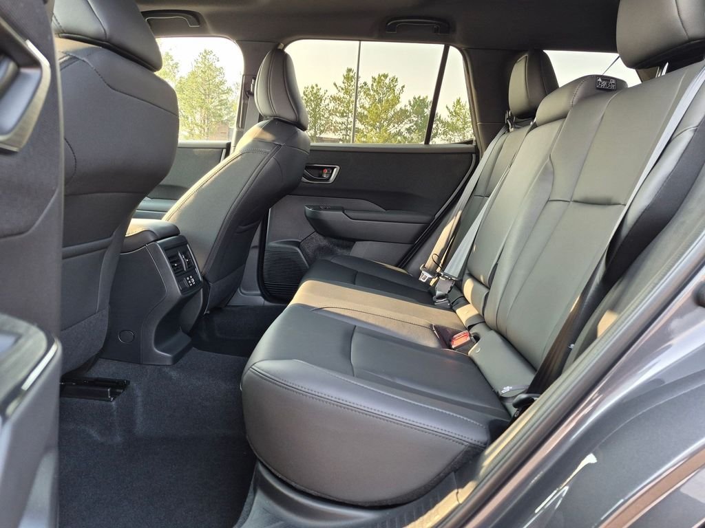 New 2026 Magnetite Gray Metallic Subaru Premium image 21