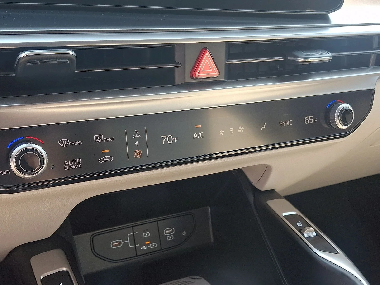 New 2026 Gray Kia S image 15