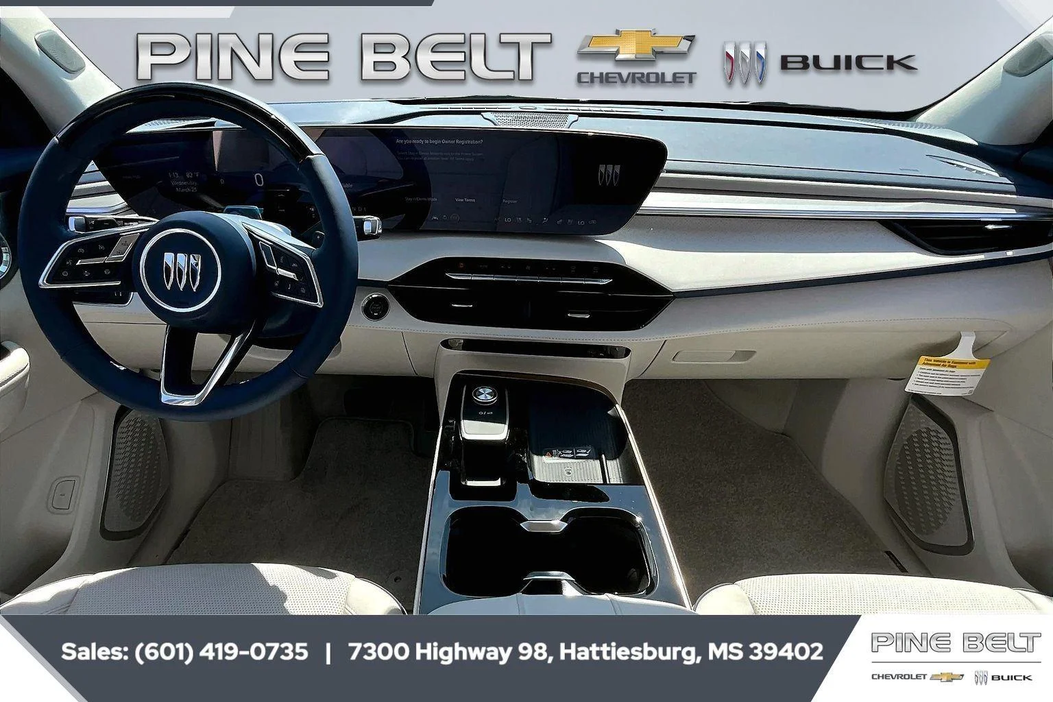 New 2026 Iridescent White Tricoat Buick Avenir image 13