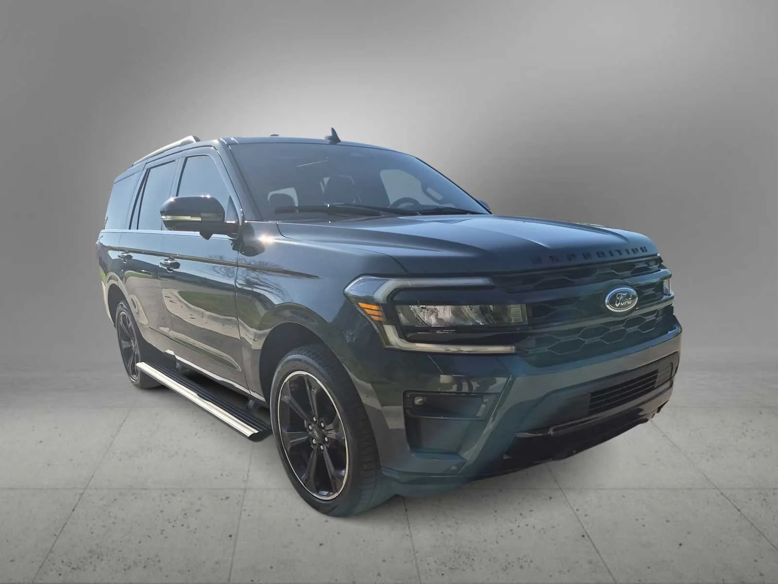 Used 2023 Stone Blue Metallic Ford Limited image 2