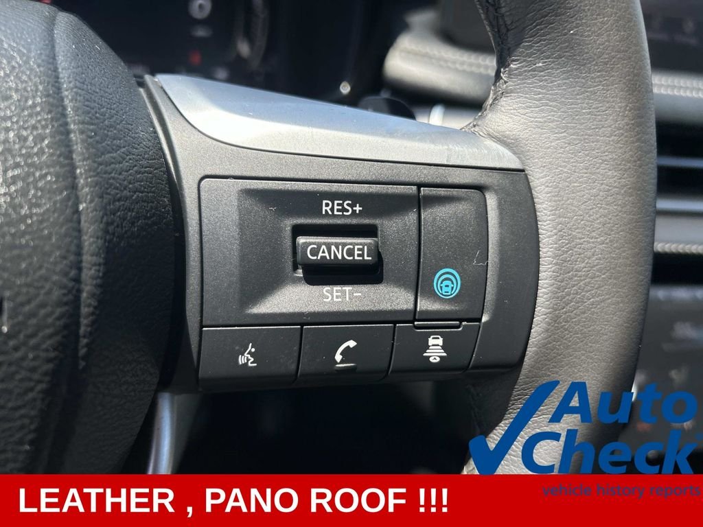 Used 2023 Gray INFINITI LUXE image 24