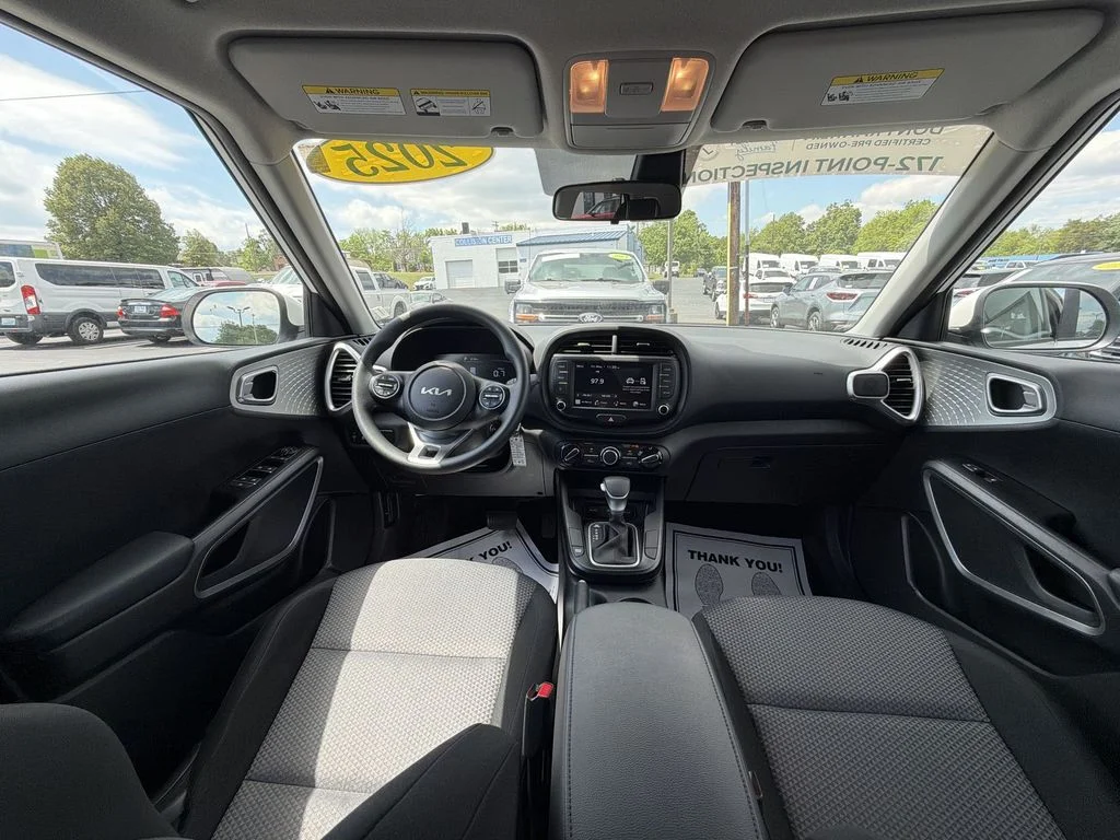 Used 2025 White Kia LX image 10
