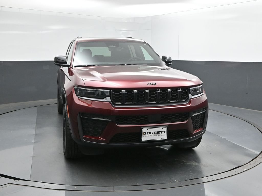 New 2026 Velvet Red Pearl-Coat Exterior Paint Jeep Altitude image 17