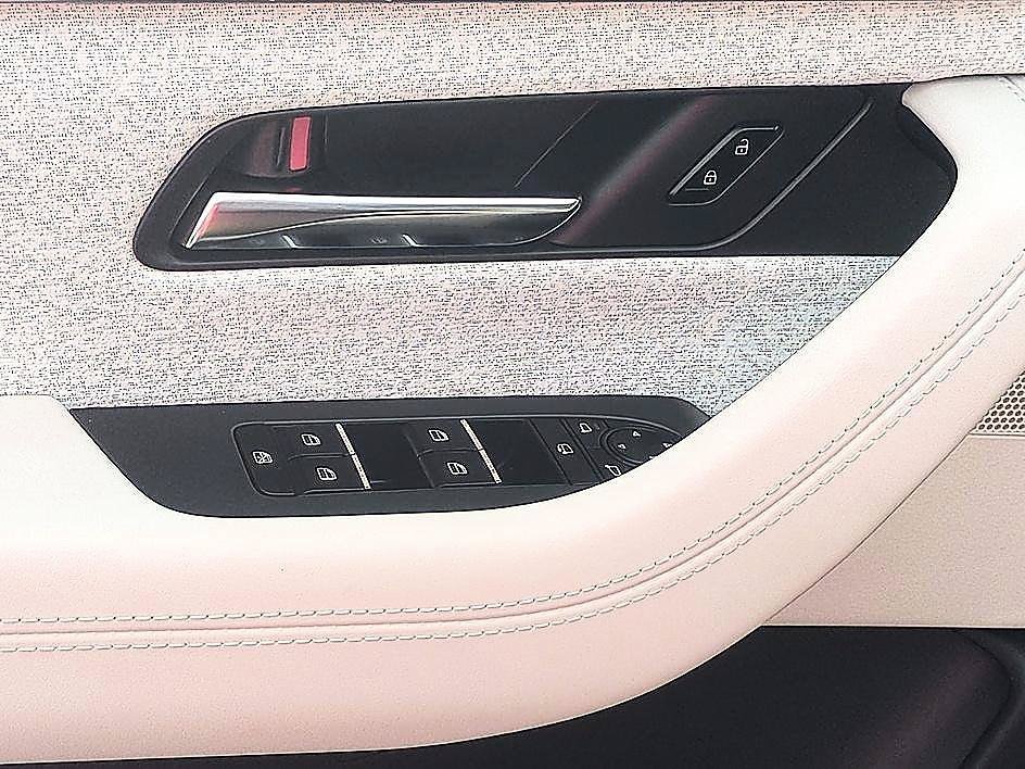 2026 Mazda CX-90 Premium Plus Package - Photo 10