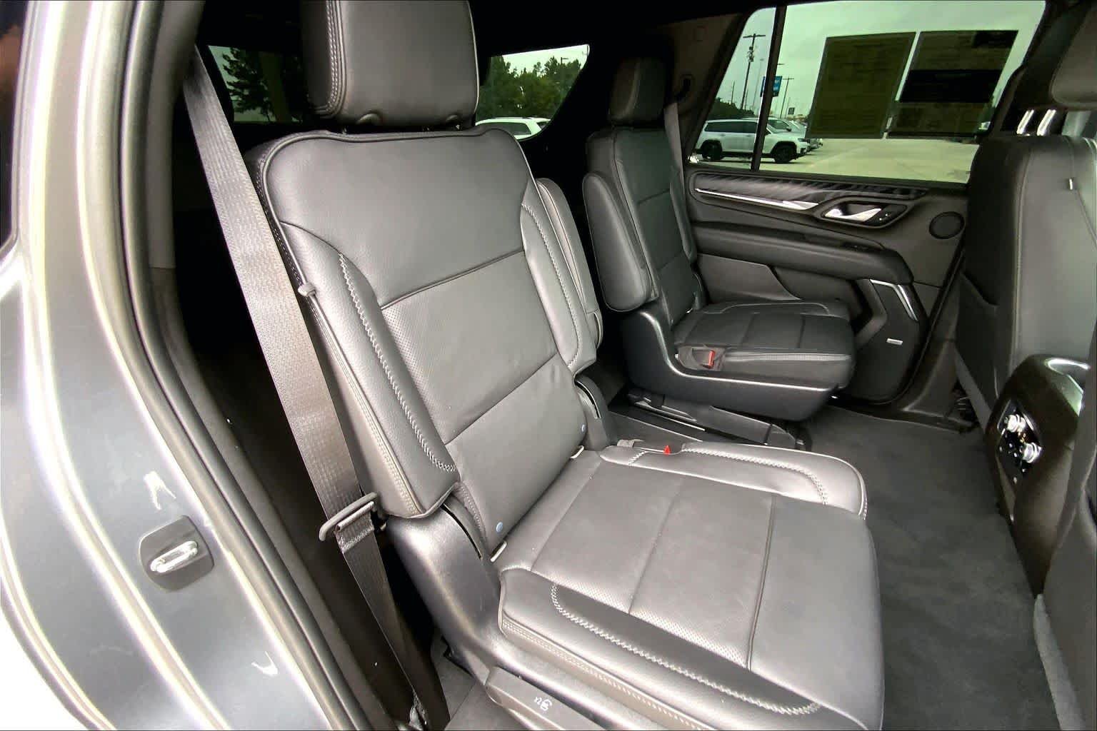 2021 GMC Yukon Denali - Photo 20