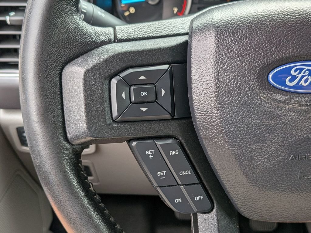 Used 2019 Blue Ford XLT image 18